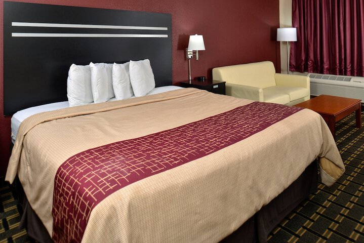 Red Roof Inn Cartersville–Emerson / LakePoint North