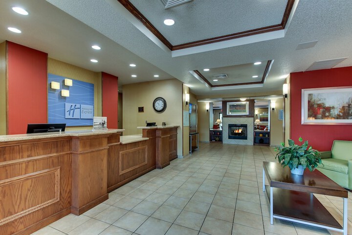 Hotel 6 of 78