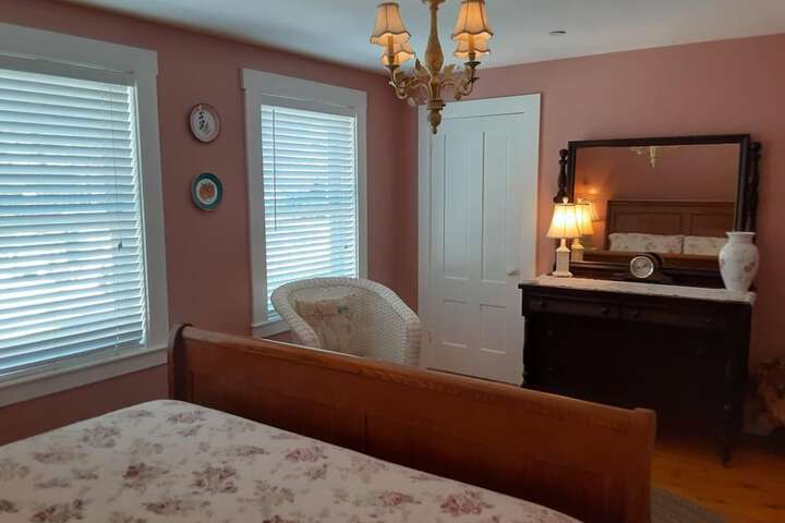 Room 30 of 37