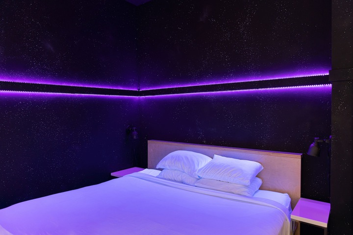 Room 14 of 31