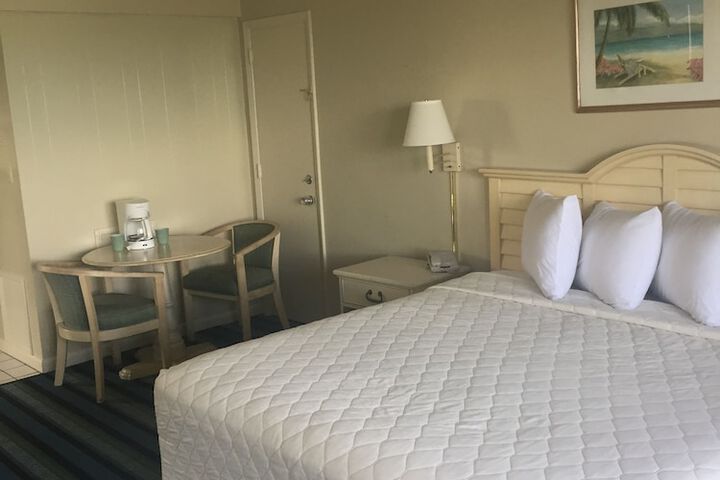 Room 26 of 44