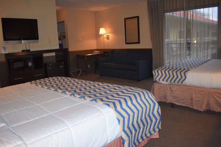 Room 15 of 30