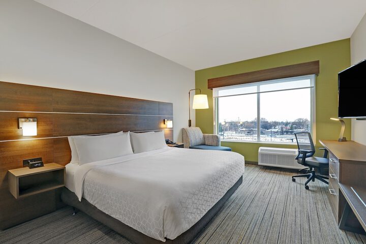 Room 25 of 57