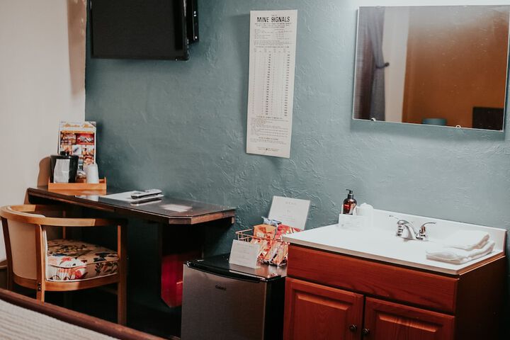 Room 45 of 92