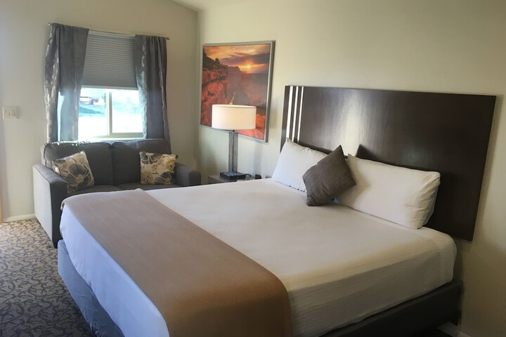 Room 29 of 73