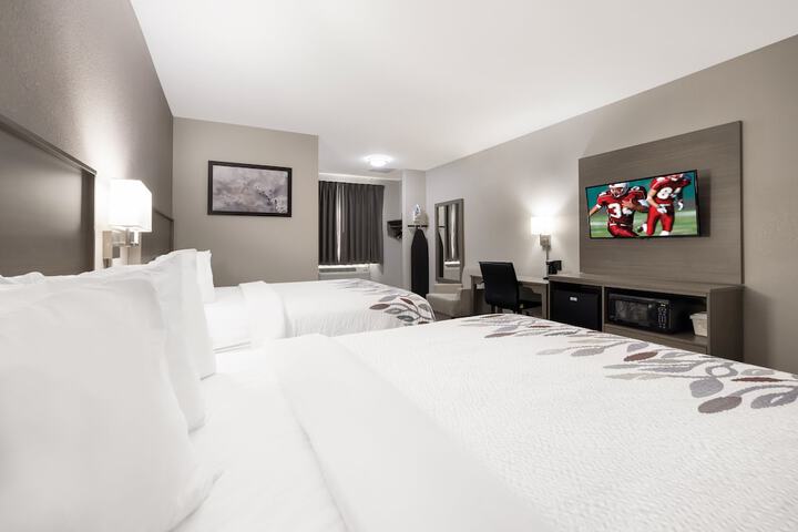 Room 27 of 35