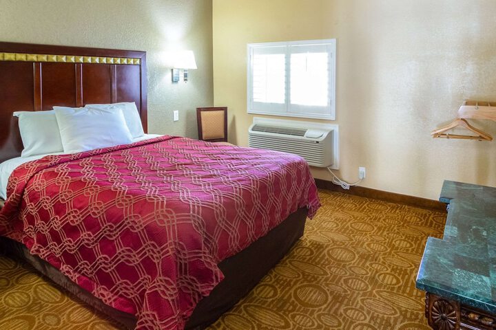 Room 21 of 26