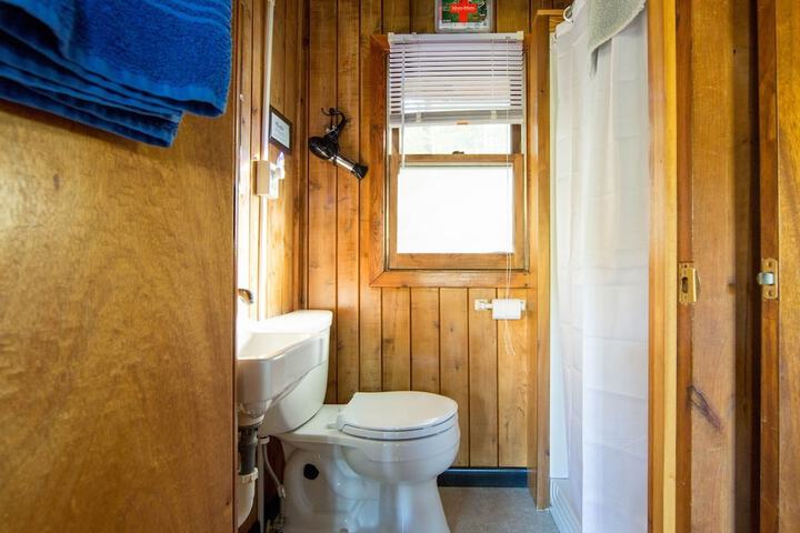 Room 43 of 112