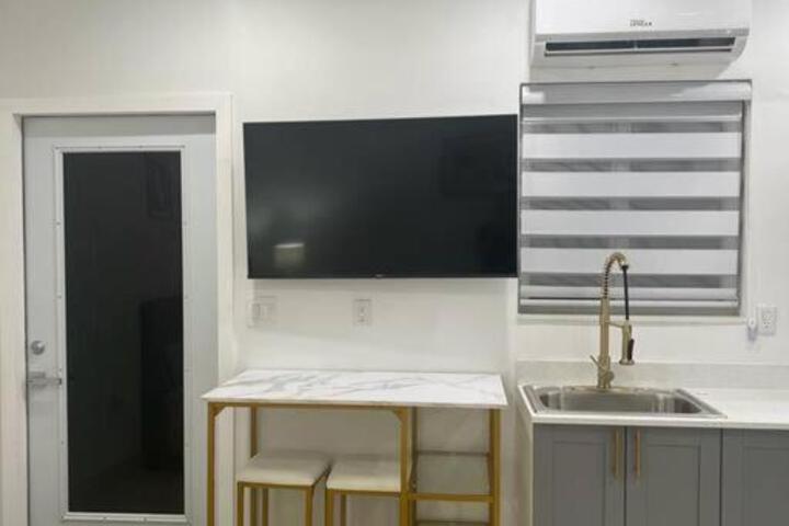 Stunning Deluxe Studio