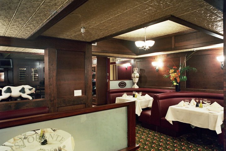 Dining 54 of 82