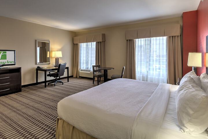 Room 42 of 62