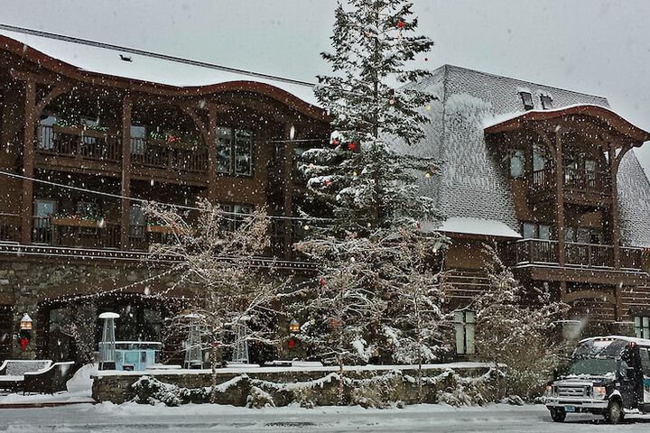 Lodge at Whitefish Lake