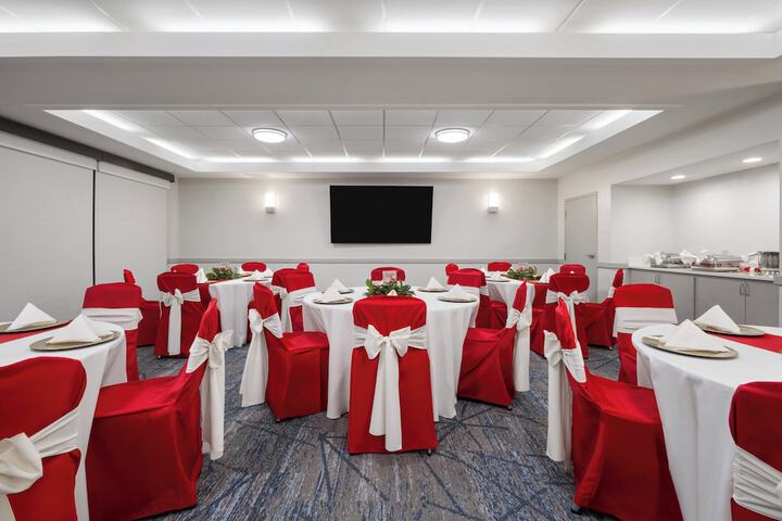 Holiday Inn Express Tifton by IHG