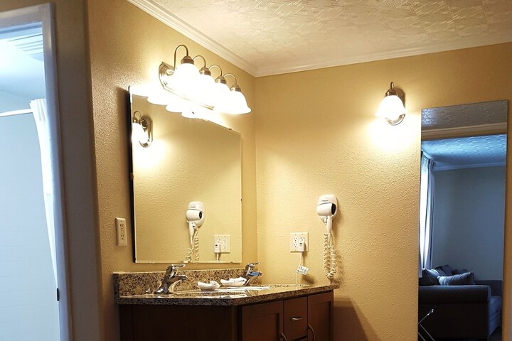 Room 20 of 62