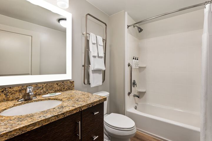 Towneplace Suites by Marriott Harrisburg West / Mechanicsburg