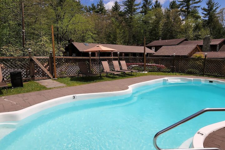 Pool 10 of 68