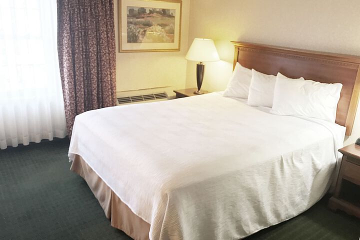 White River Inn and Suites