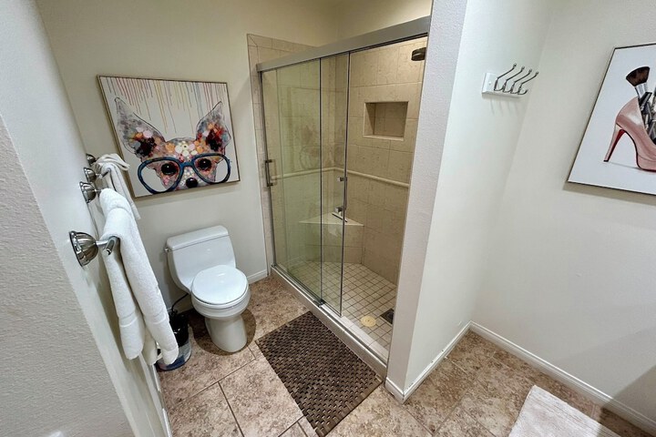 Hotel 16 of 106