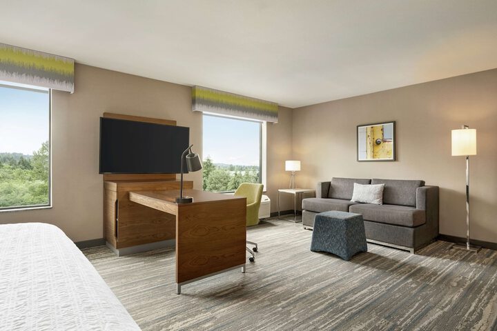 Hampton Inn & Suites Tacoma / Puyallup