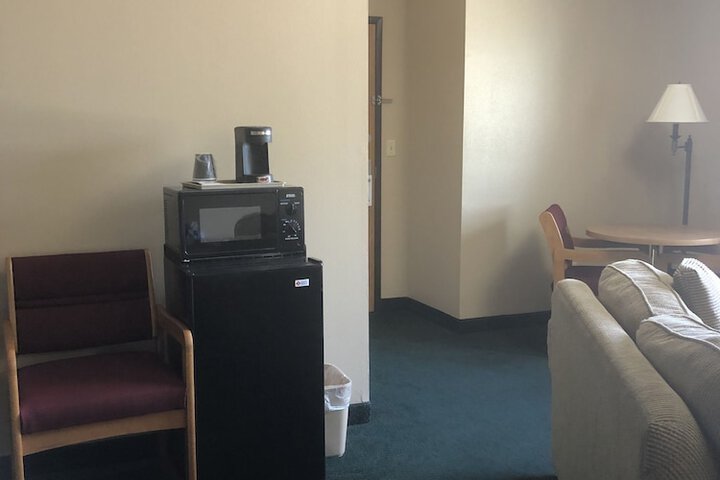 Room 21 of 33