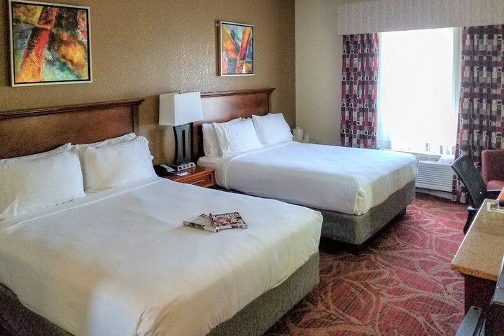 Room 13 of 45