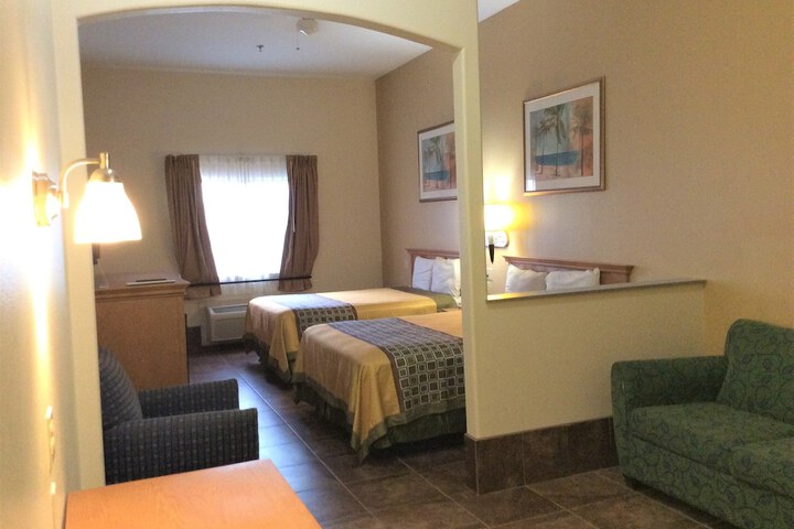 Room 53 of 72