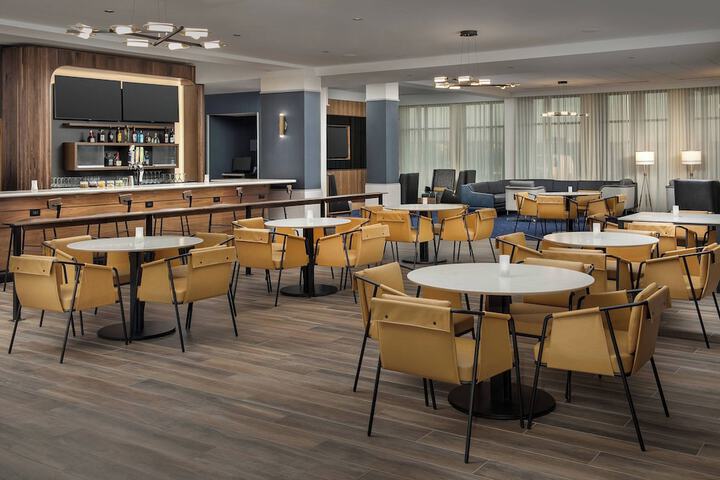 Courtyard by Marriott Indianapolis Plainfield