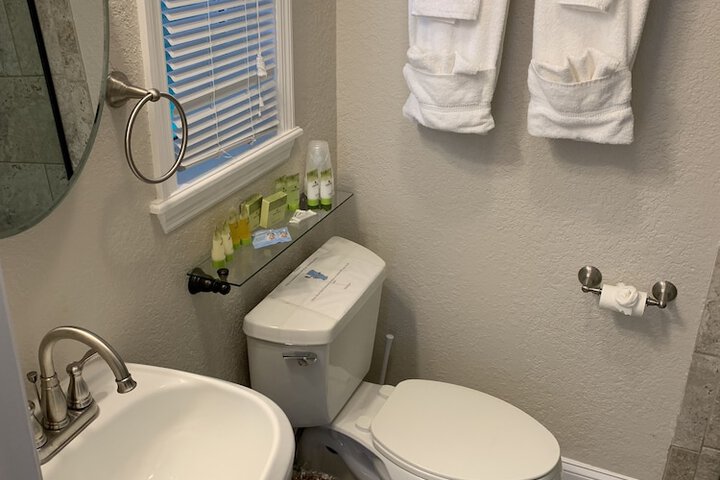 Room 63 of 89