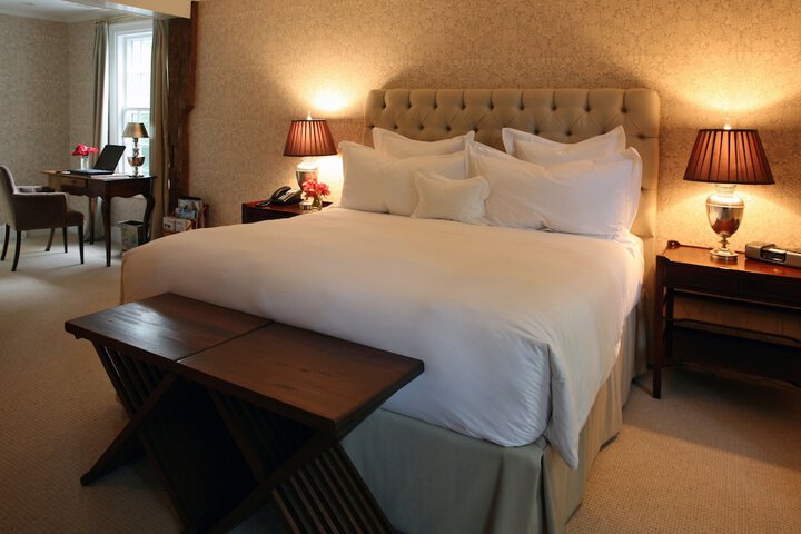 Room 34 of 42