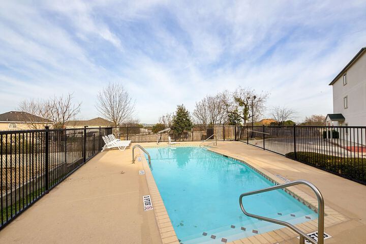 Pool 9 of 58