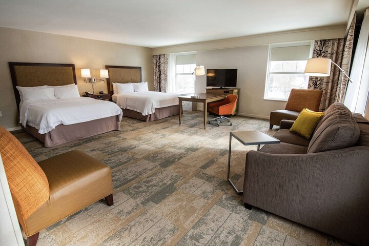 Hampton Inn and Suites Manchester