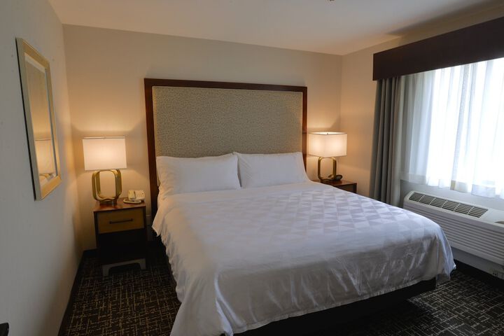 Room 18 of 42