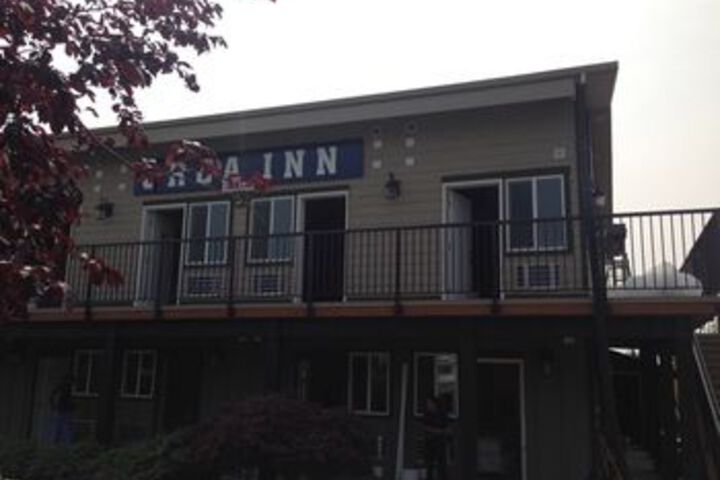 Orca Inn