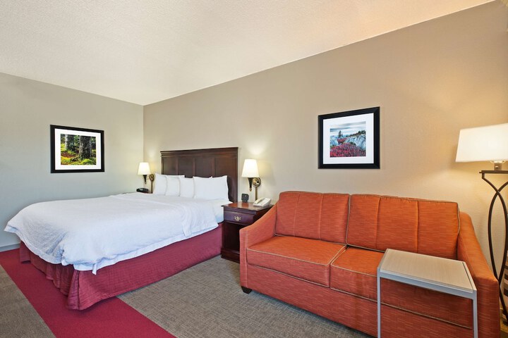 Room 14 of 34