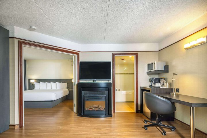 Les Suites de Laviolette an Ascend Collection Hotel