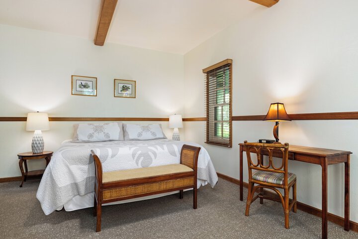 Kilauea Lodge and Restaurant