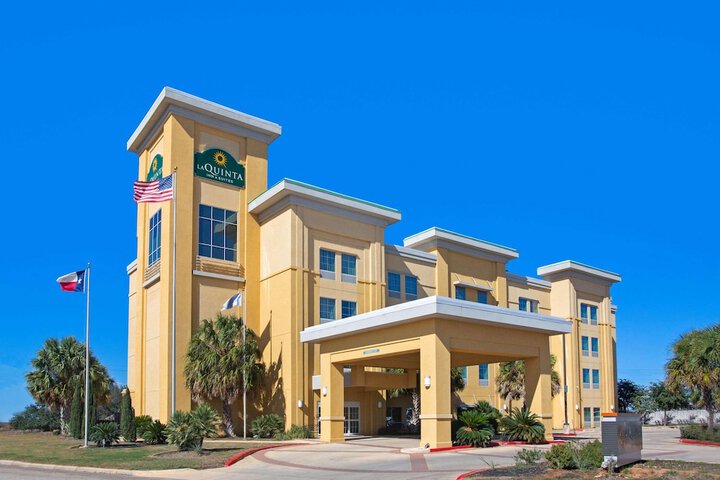 Hotel 5 of 41