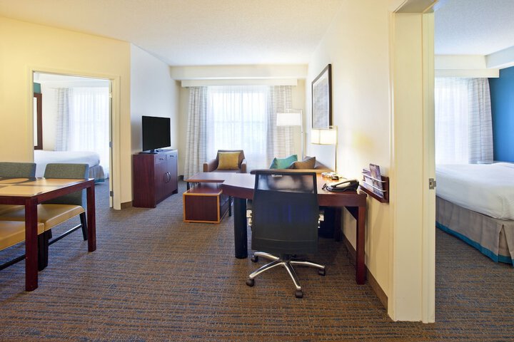 Room 20 of 29