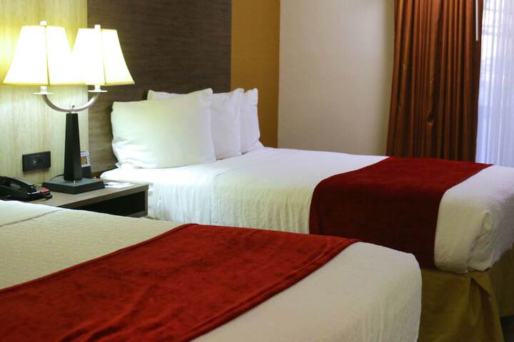 Room 21 of 28