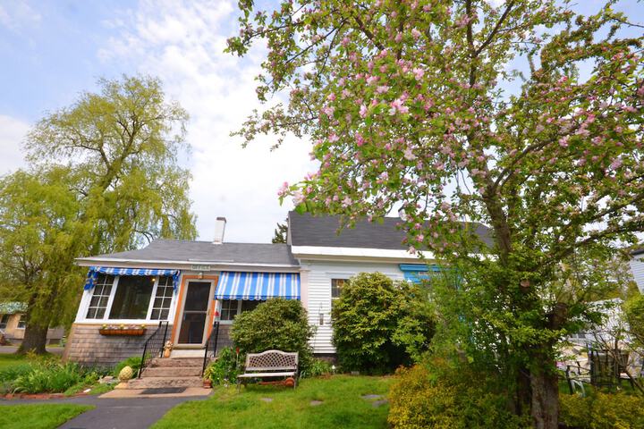 Shorelands Guest Resort and Cottages