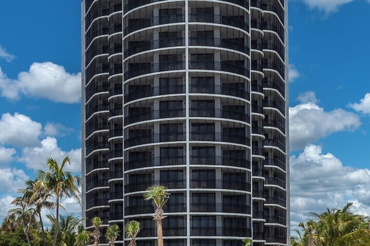 Pointe Estero Beach Resort