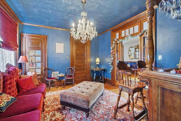 The Manheim Manor