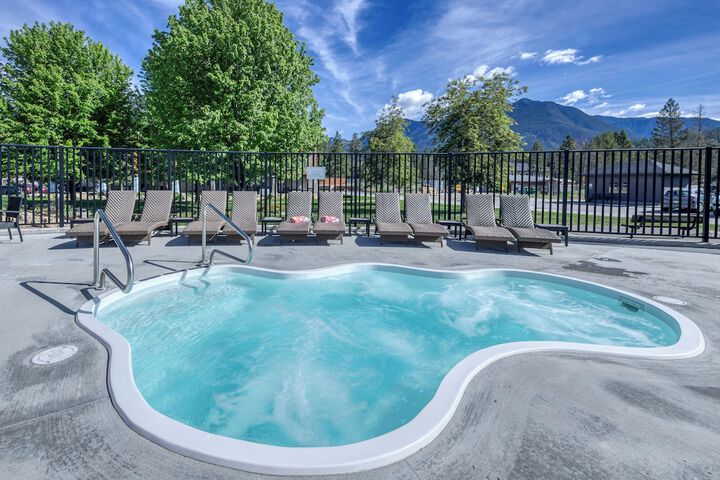 Bighorn Meadows Resort