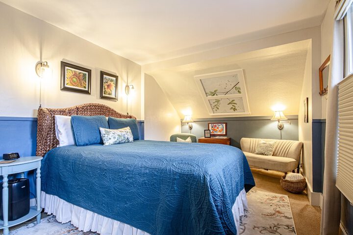 Room 12 of 62
