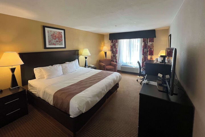 Room 34 of 57