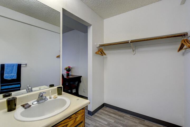 Room 14 of 15