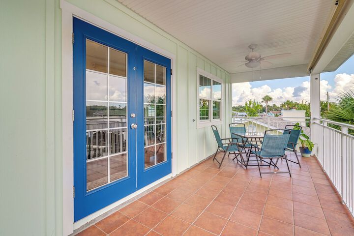 Private Dock & Water Views! Homosassa Retreat