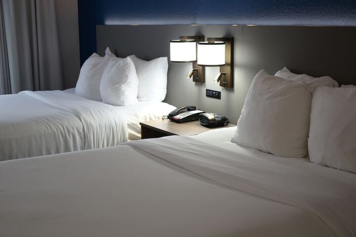 Room 42 of 64