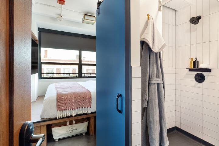 Room 74 of 101