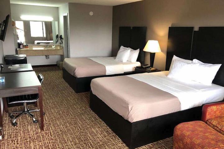 Room 17 of 20